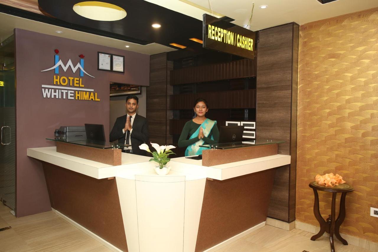 Hotel White Himal Pokhara Zewnętrze zdjęcie