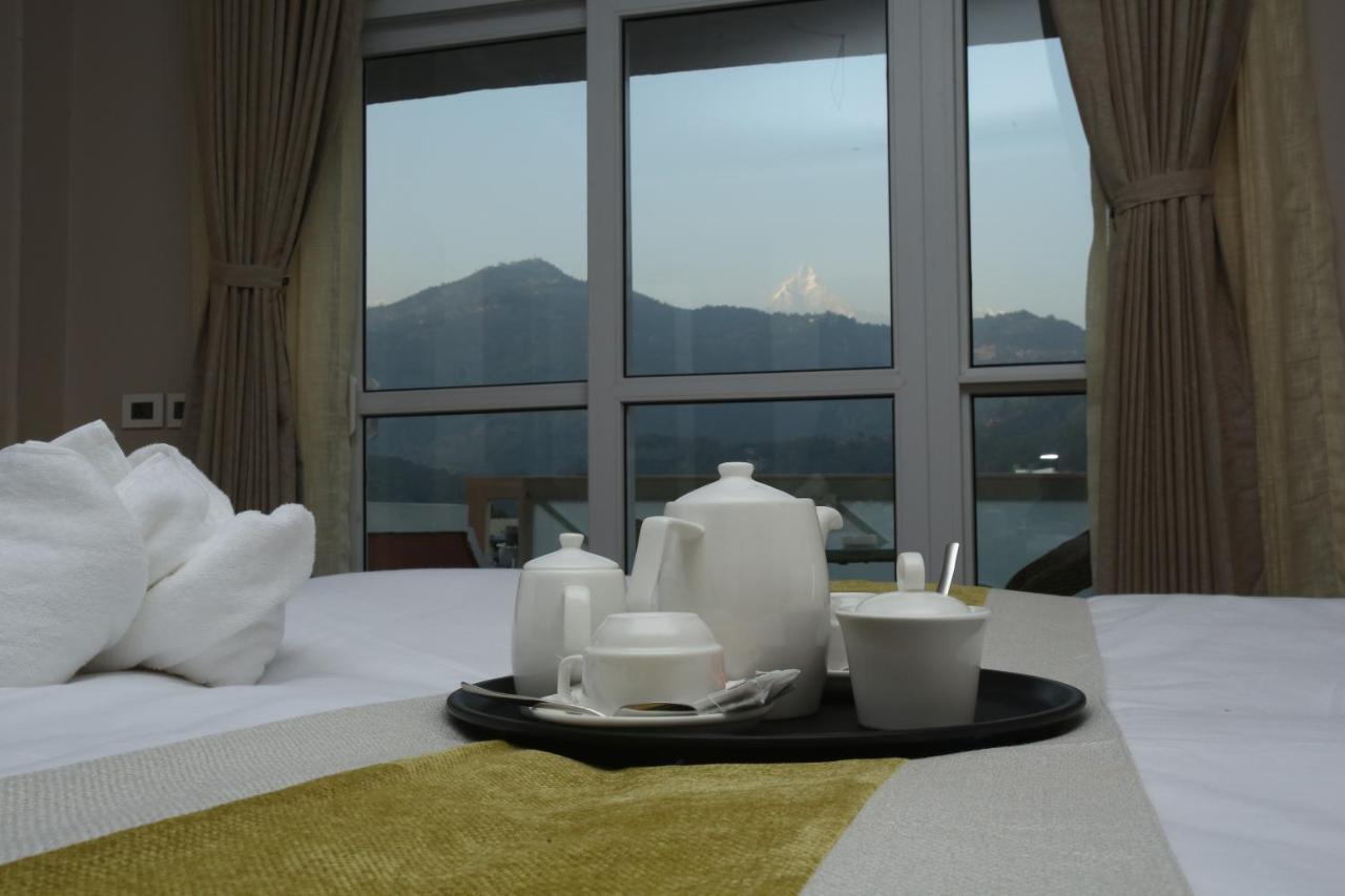 Hotel White Himal Pokhara Zewnętrze zdjęcie