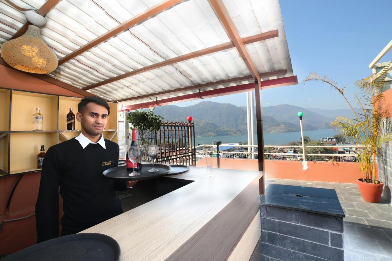 Hotel White Himal Pokhara Zewnętrze zdjęcie