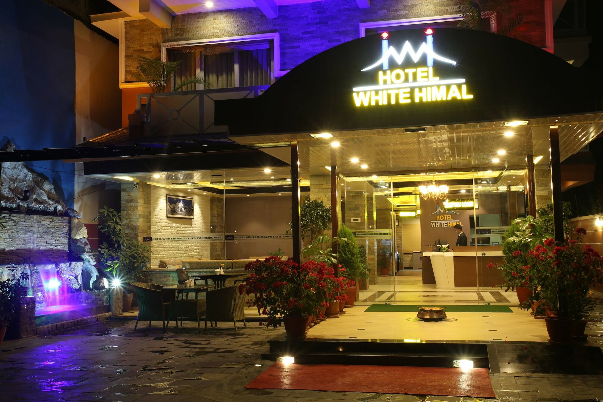 Hotel White Himal Pokhara Zewnętrze zdjęcie
